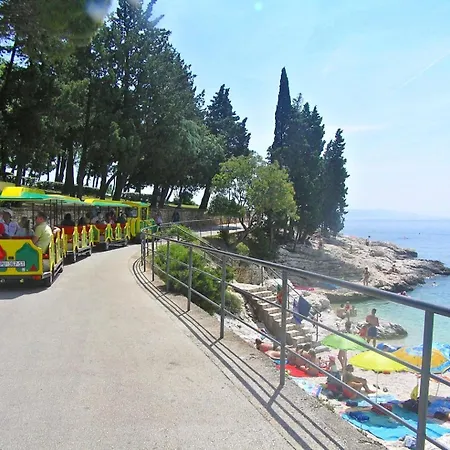 Sunrise Apartment - Sea View & Parking Apartment *