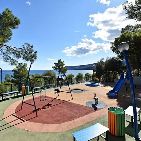 Apartment Sunrise Apartment - Sea View & Parking